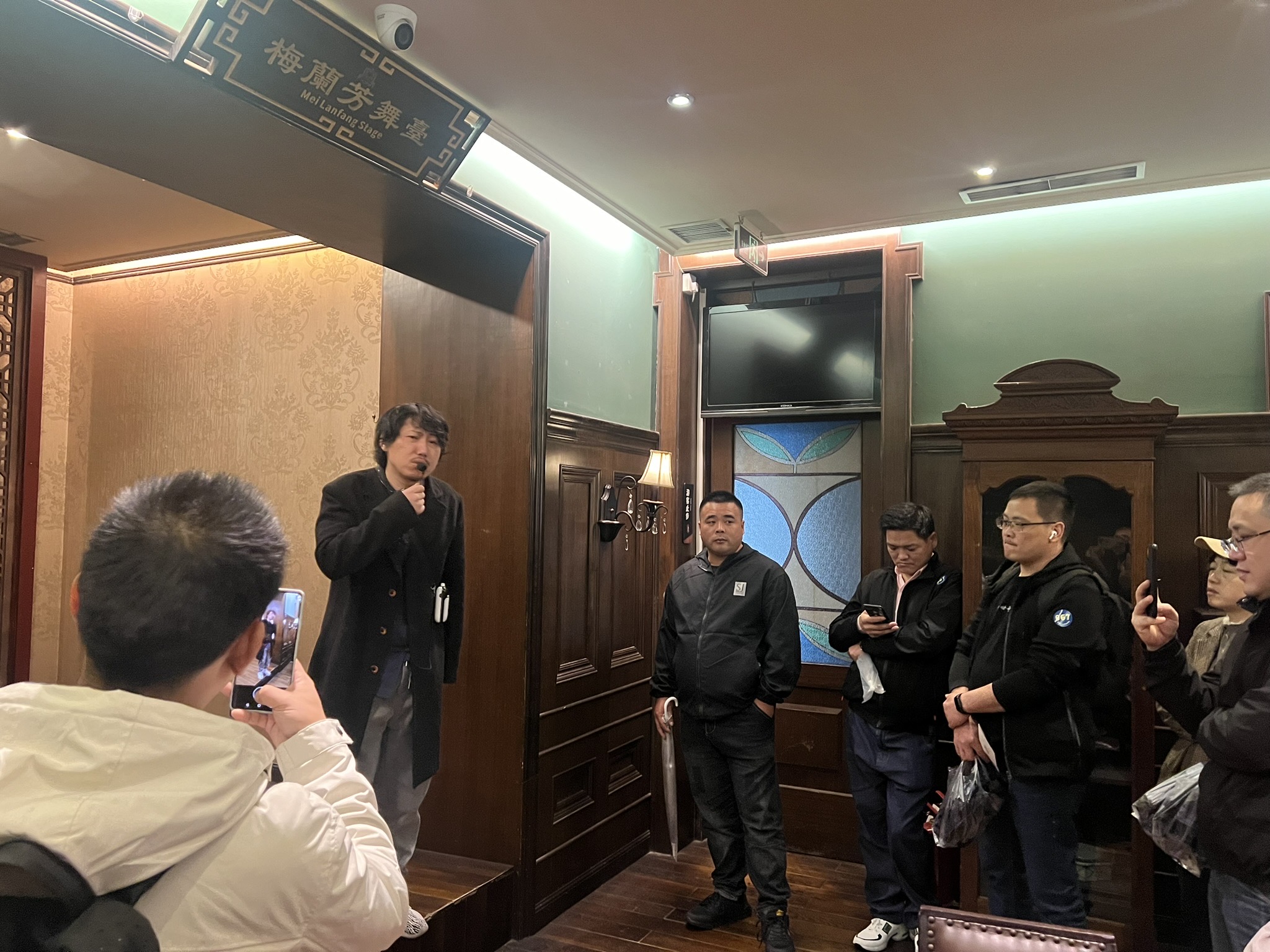 B7240117-D6F7-4633-B5E4-1D5C58DEBD85